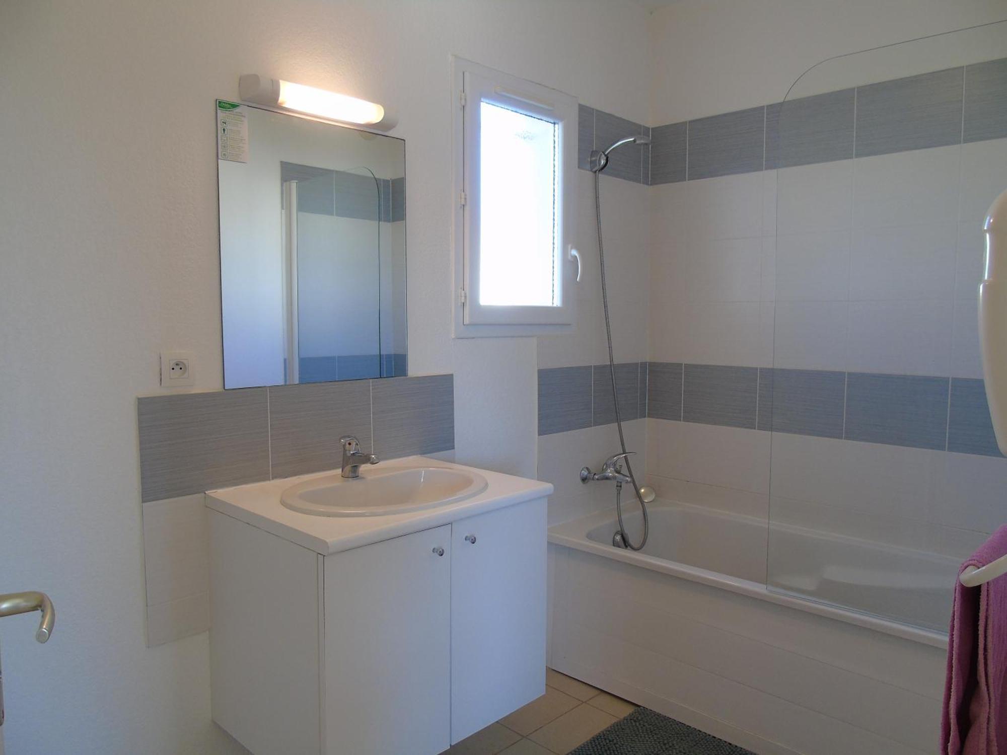 Appartement Bel Avec Piscine- *